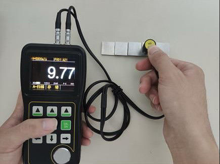 TG-5100D Βιομηχανικός δοκιμαστής πάχους υπερήχων με πραγματικό χρόνο A-SCAN B SCAN, OLED True Color Screen υψηλής ακρίβειας NDT όργανο