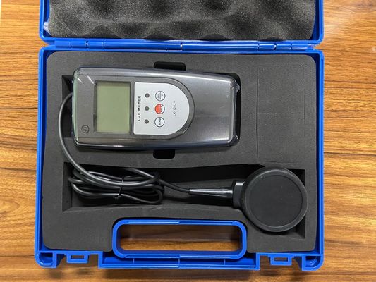 HLX-262 Ενσωματωμένος ψηφιακός μετρητής Lux 0-200000 Lux & 0-20000 FC Max Hold USB Data Output Light Illuminance Tester