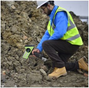 Χειροκίνητο φθοριστικό φασματογράφο ακτίνων Χ για υλικά κράματος (PMI)